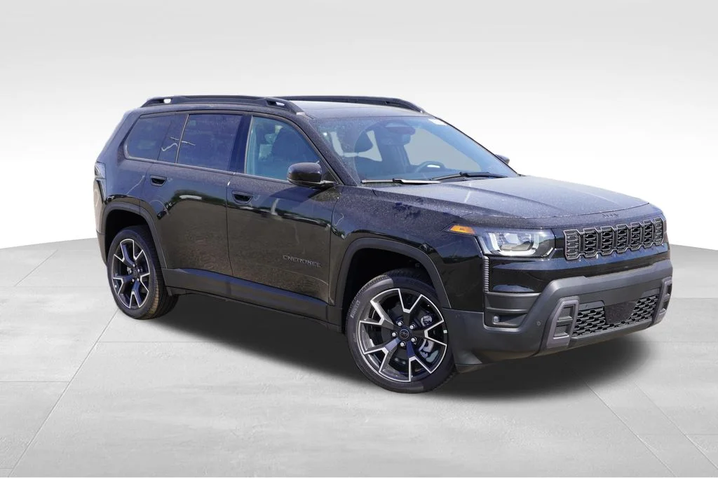 2026 Jeep Cherokee Overland HEV 4X4's photo