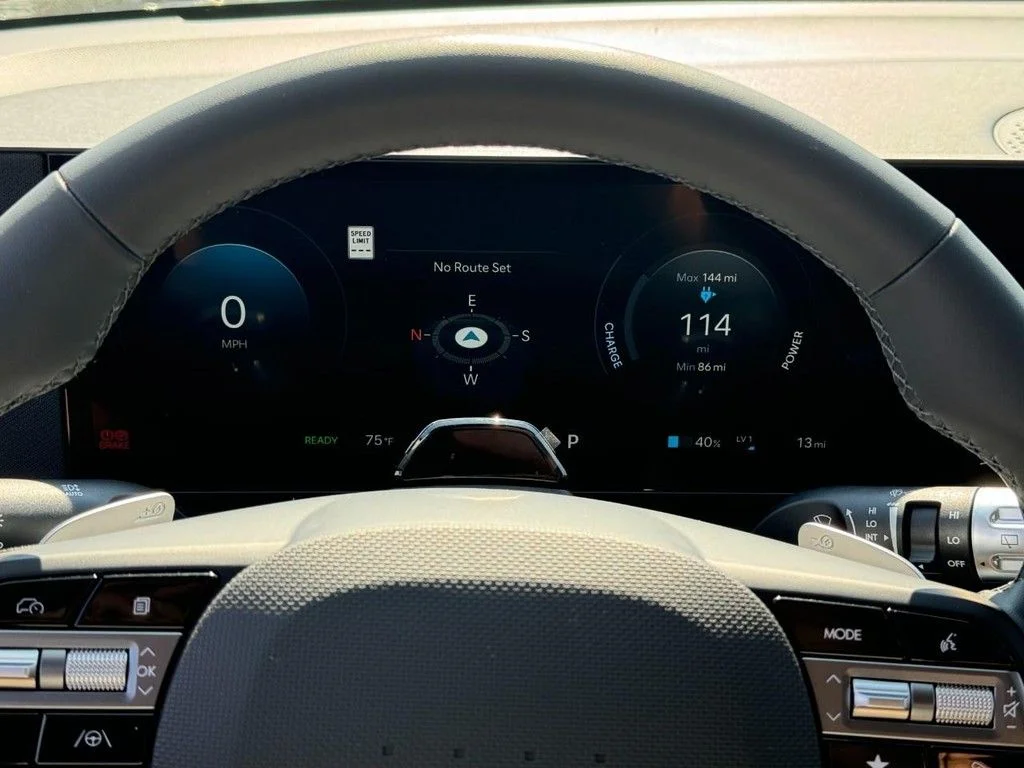 2025 Hyundai IONIQ 5 SEL - Photo 16