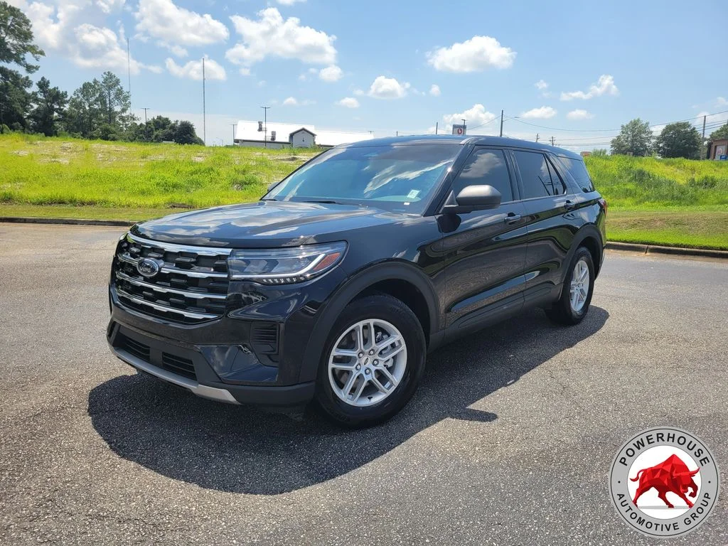 Used 2026 Black Ford Active image 2