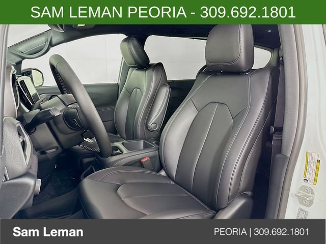2026 Chrysler Pacifica Select - Photo 21