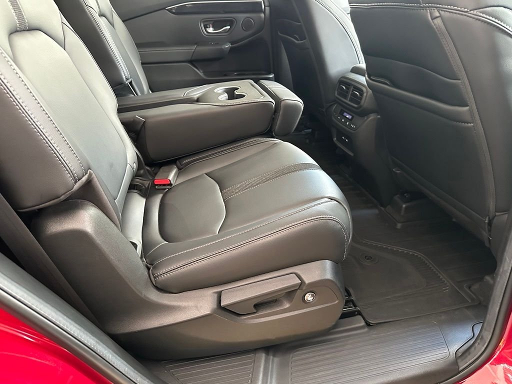 Used 2024  Honda Touring image 35