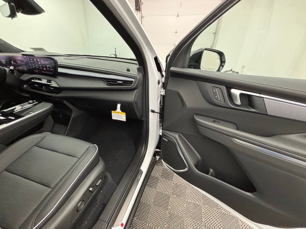 New 2026 Summit White Buick Sport Touring image 39