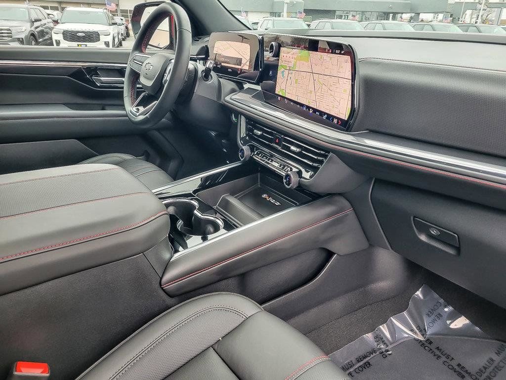 Used 2025 Red Chevrolet RST image 32