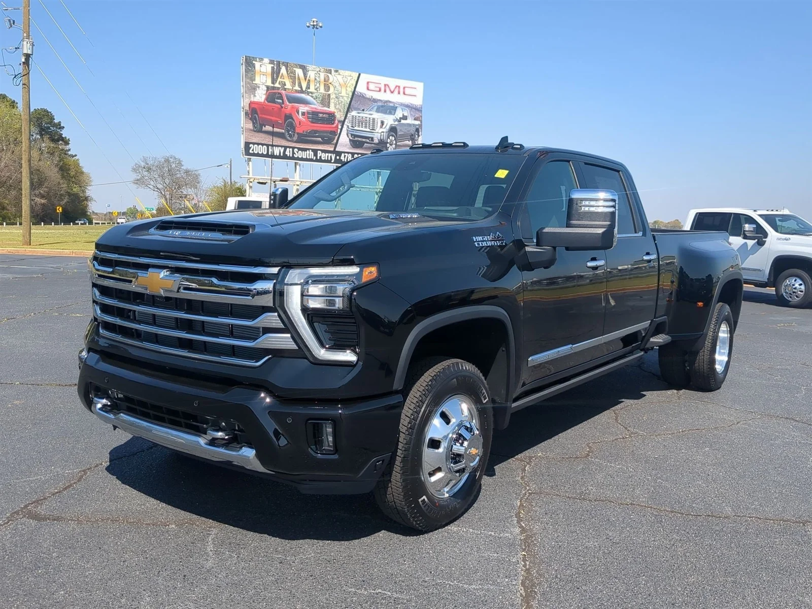 New 2026 Black Chevrolet High Country DRW image 28