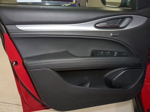 2025 Alfa Romeo Stelvio Base - Photo 10