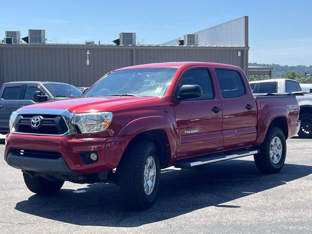 Used 2015 Barcelona Red Metallic Toyota PreRunner image 9