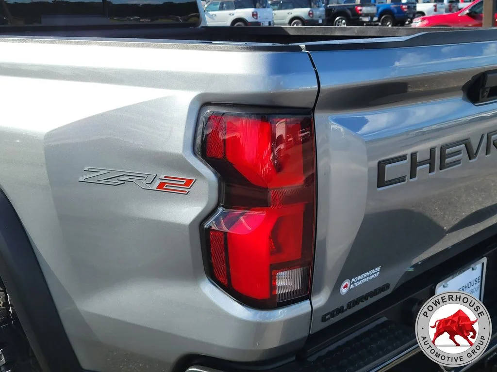 Used 2024 Gray Chevrolet ZR2 image 13