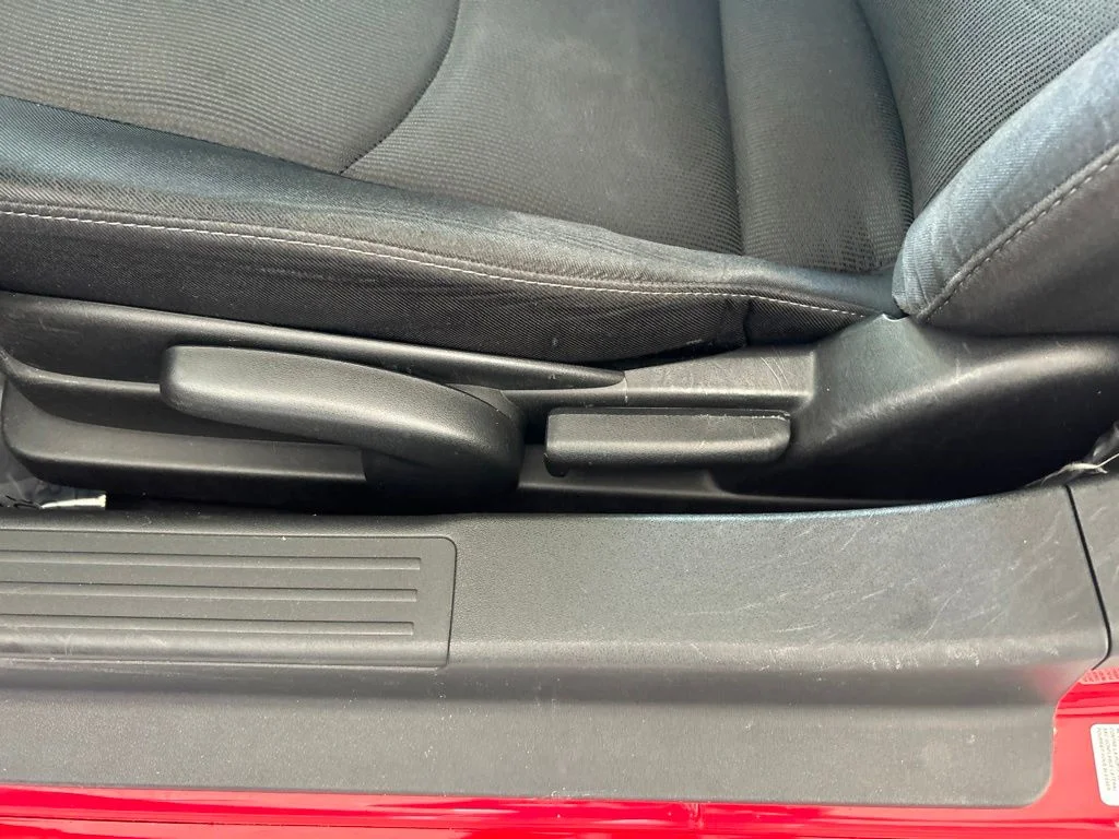 Used 2009 Red Mazda Sport image 32
