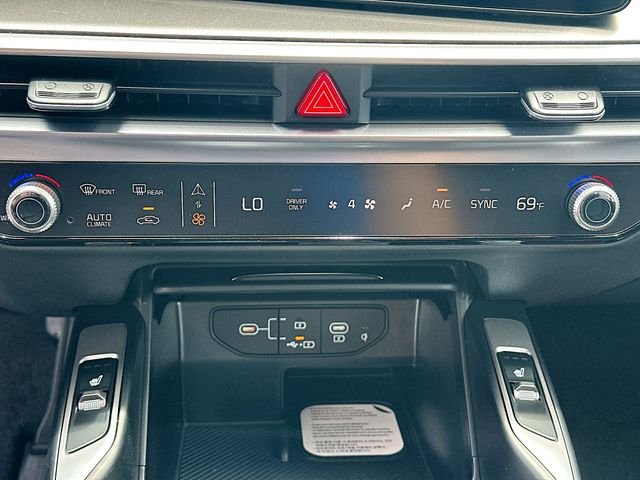 New 2026 Volcanic Sand Kia EX image 16