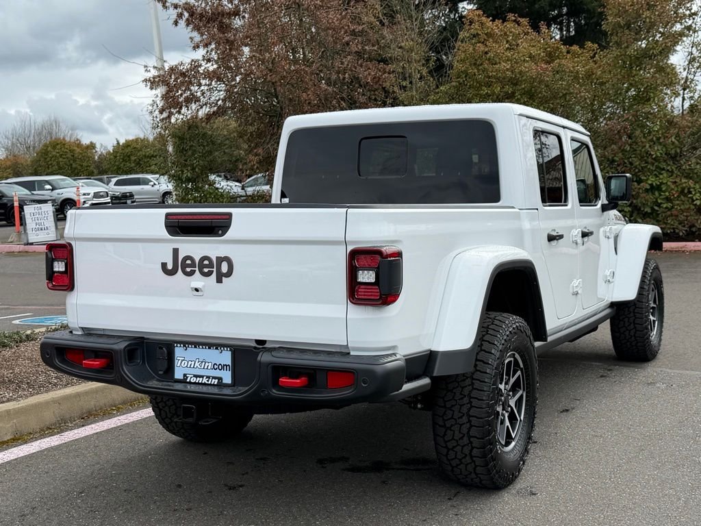 New 2026 Bright White Clear-Coat Exterior Paint Jeep Rubicon X image 7