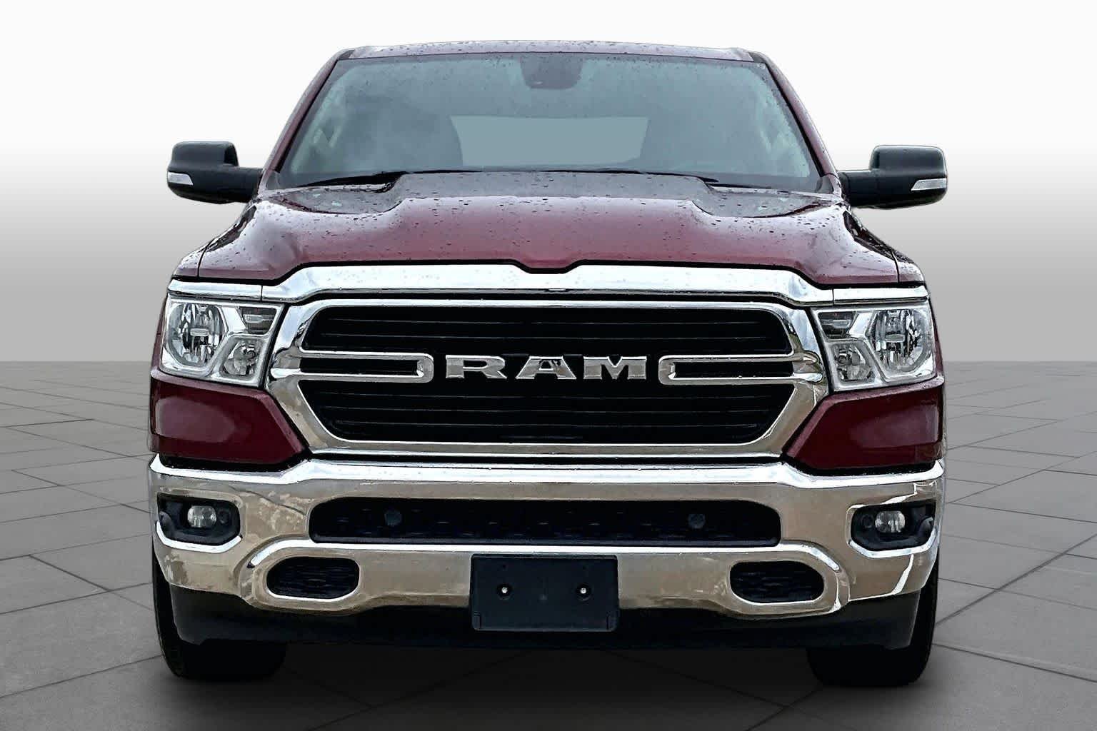 Used 2020 Delmonico Red Pearlcoat Ram Lone Star image 4