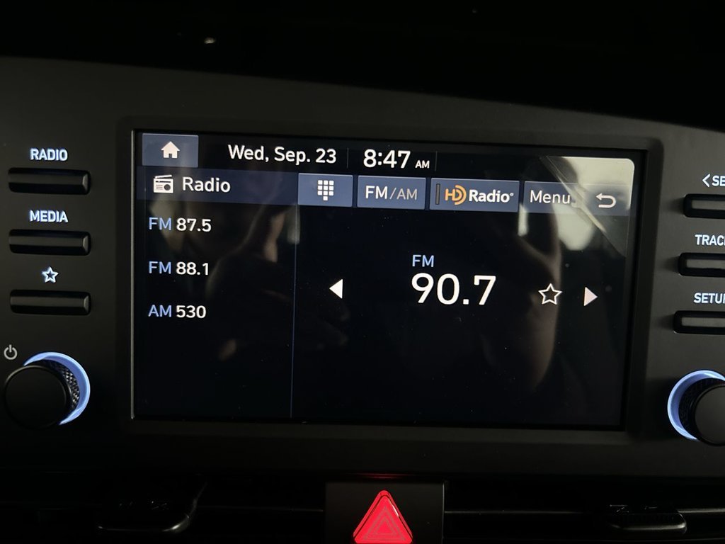 Used 2026 Gray Hyundai SEL Sport Plus image 26