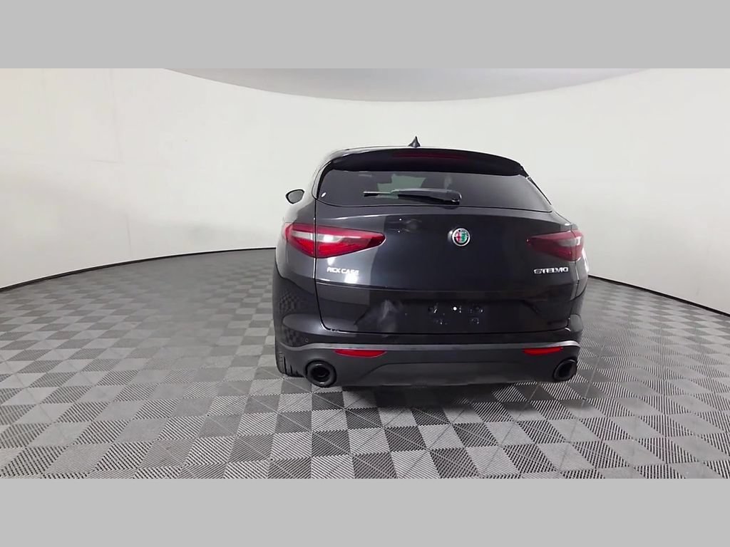 2023 Alfa Romeo Stelvio Sprint - Photo 43