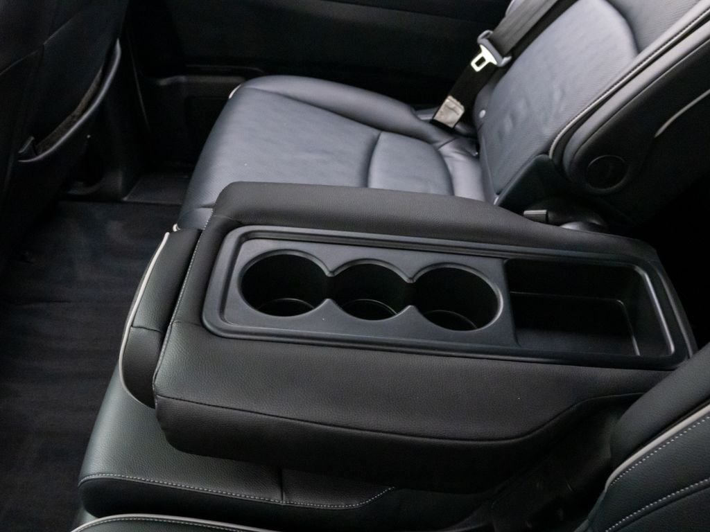 2022 Honda Odyssey Elite - Photo 19