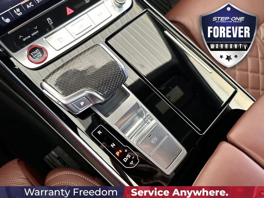 Used 2024  Audi 4.0T image 27