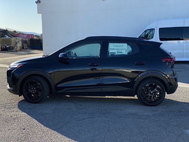 2027 Chevrolet Bolt RS - Photo 16
