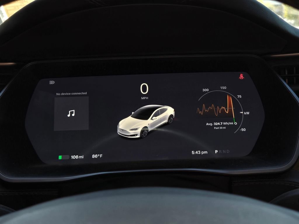 Used 2020 Pearl White Multi-Coat Tesla  image 25