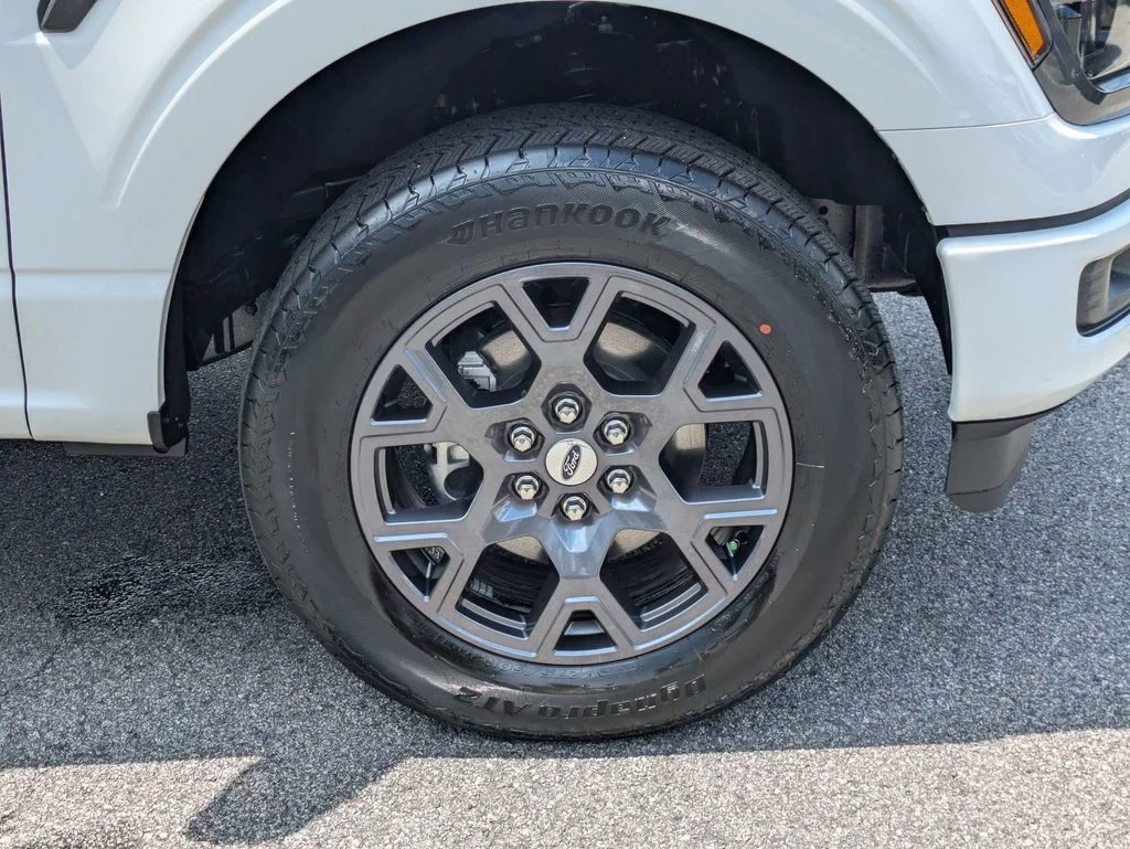 New 2026 Oxford White Ford STX image 11