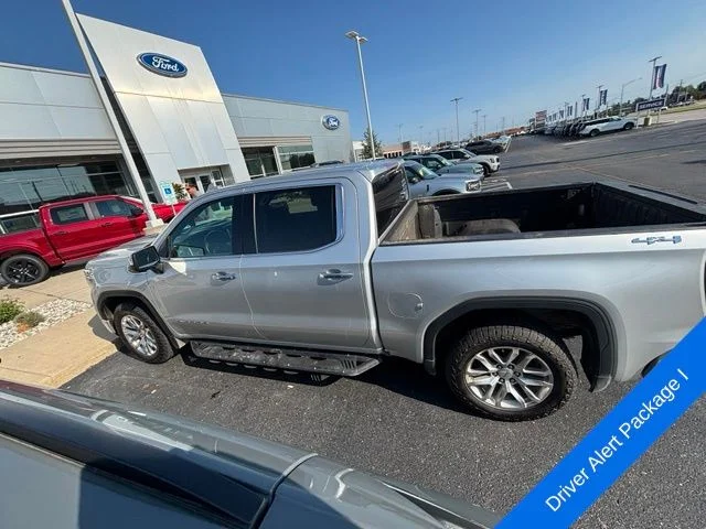 Used 2022 Quicksilver Metallic GMC SLT image 4