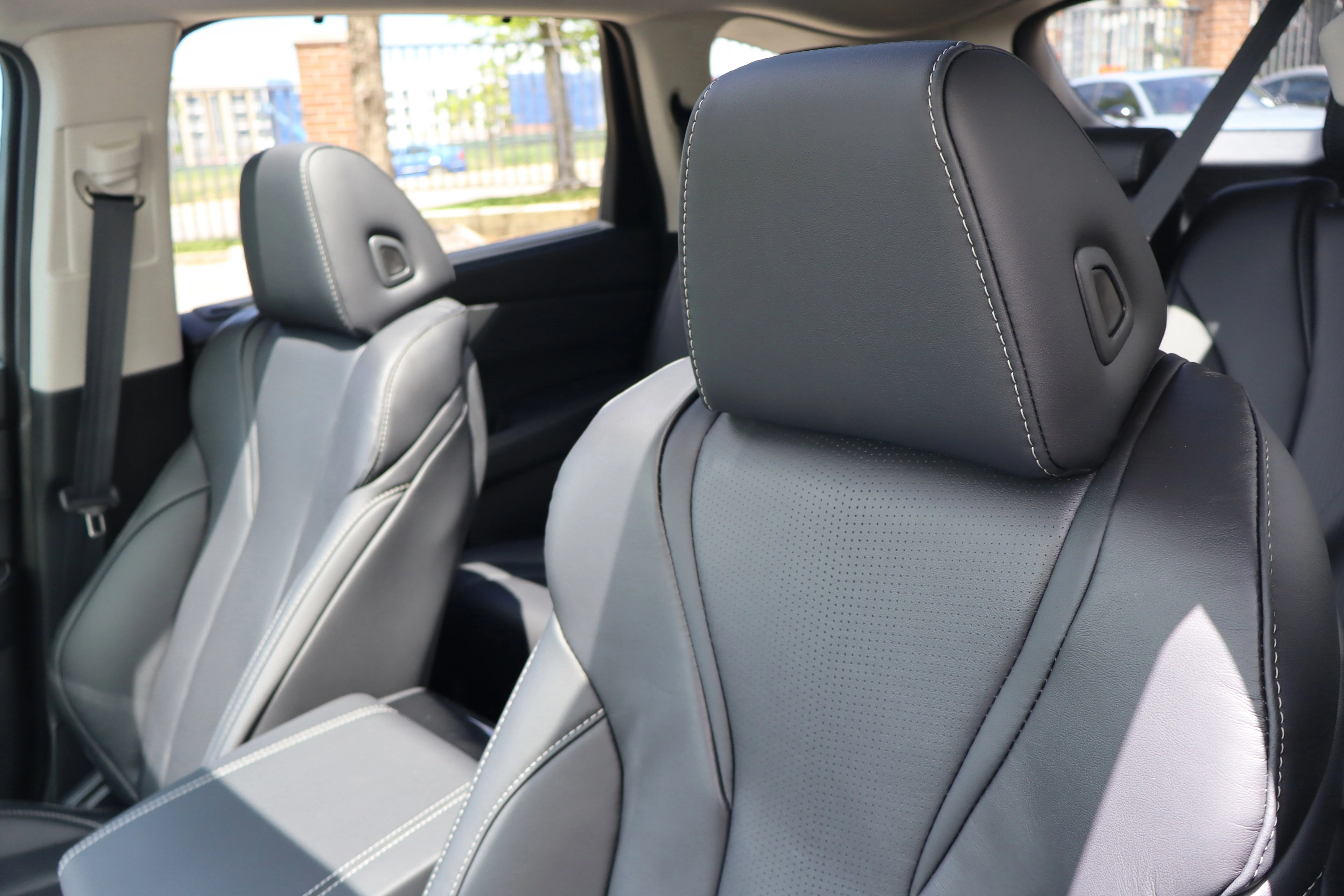 New 2026 Majestic Black Pearl Acura w/Technology Package image 21