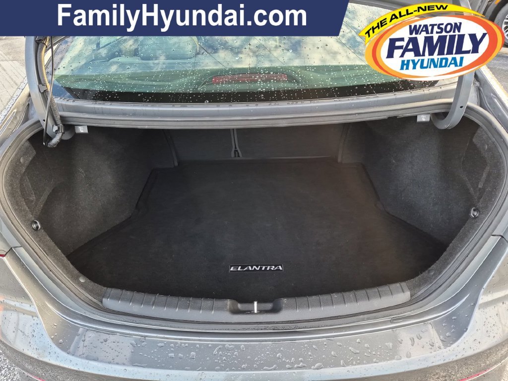 2017 Hyundai Elantra Limited - Photo 28