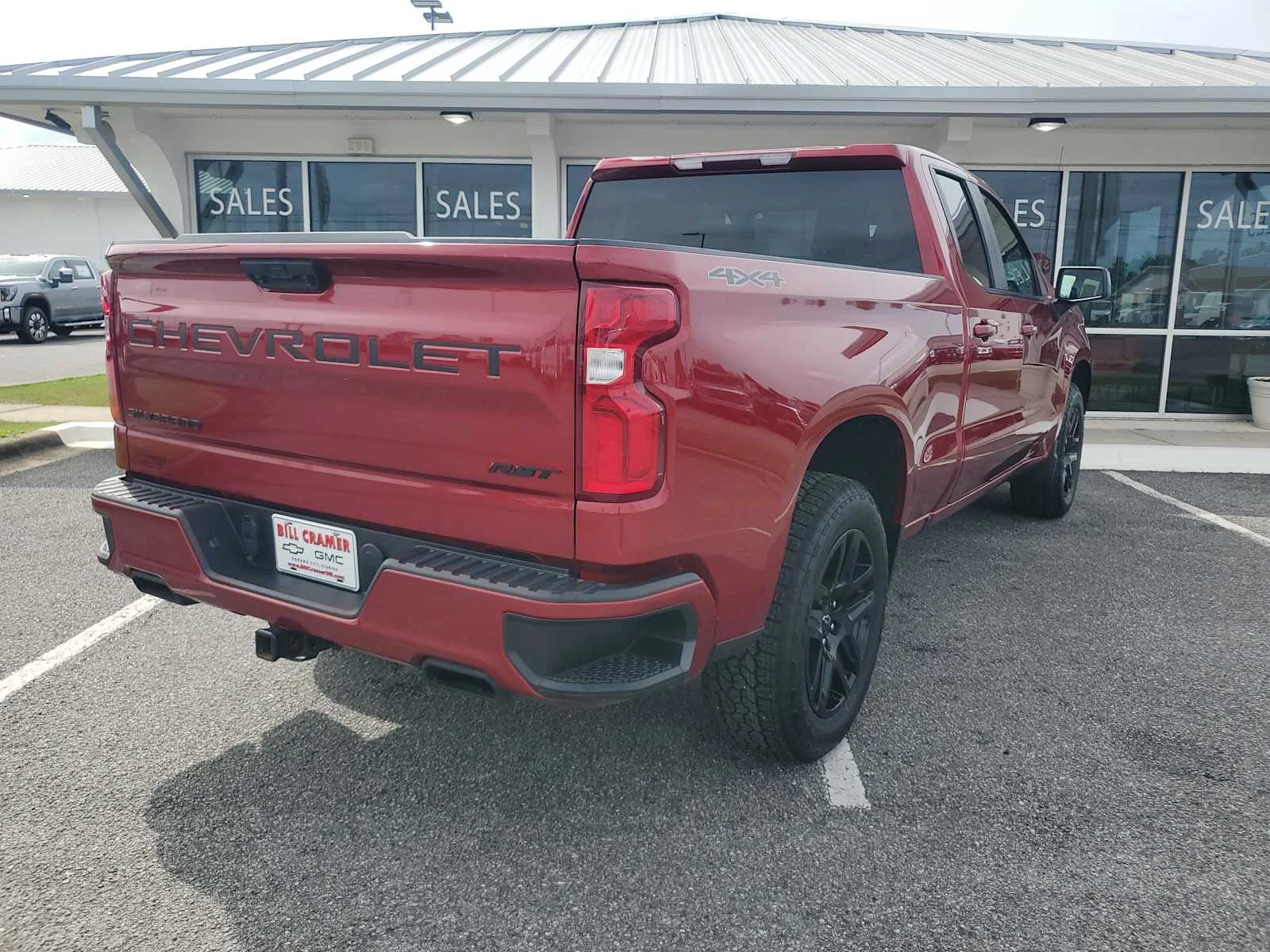 Used 2025 Radiant Red Tintcoat Chevrolet RST image 8