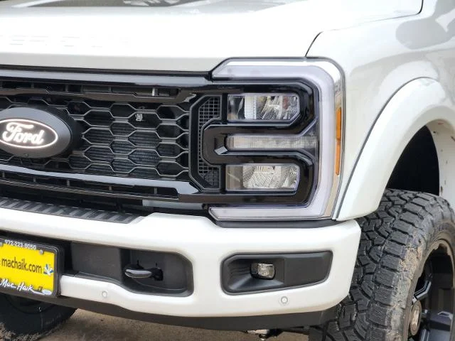 New 2026 Star White Metallic Tri-Coat Ford F-250® Lariat® image 28