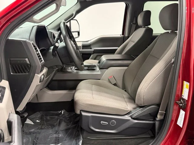 Used 2017 Red Ford XLT image 11