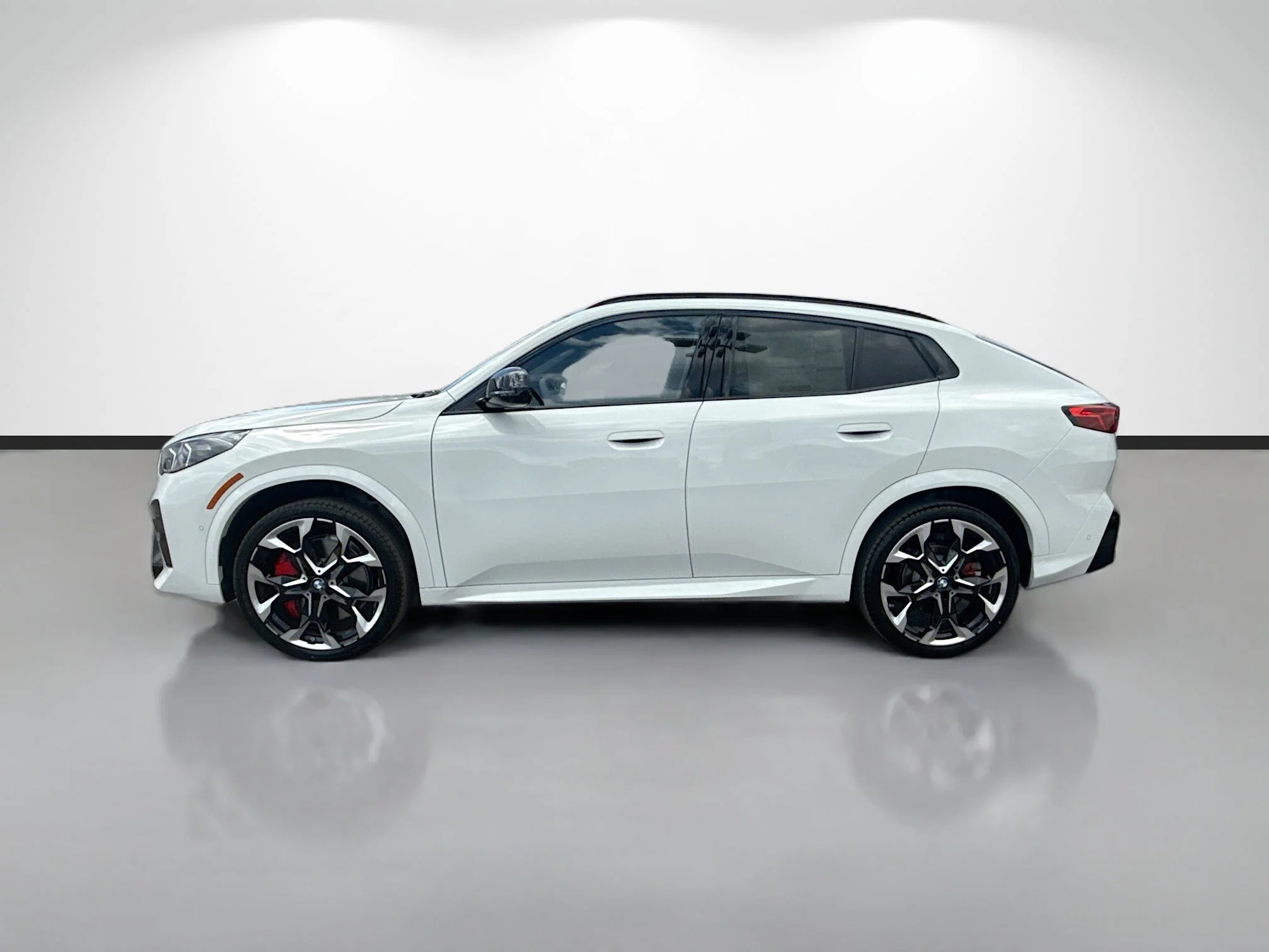New 2026 Alpine White BMW xDrive28i image 6