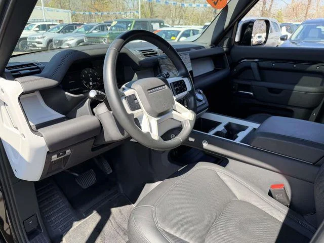 Used 2025 Santorini Black Metallic Land Rover 110 P300 image 17