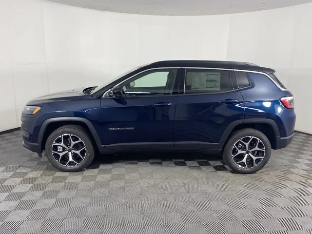 New 2026 Fathom Blue Pearl-Coat Exterior Paint Jeep Limited image 10