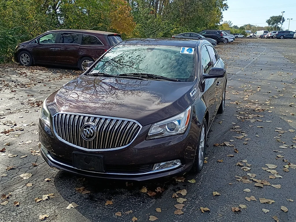 Used 2014 Midnight Amethyst Metallic Buick Base image 7