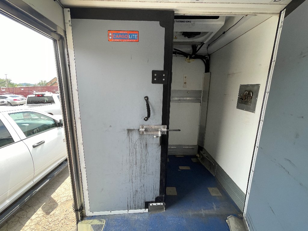 Used 2024 Oxford White Ford Base image 10
