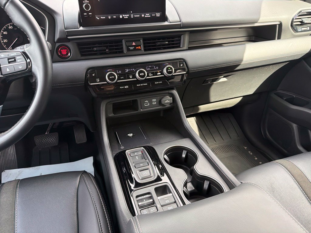 2025 Honda Pilot EX-L - Photo 15