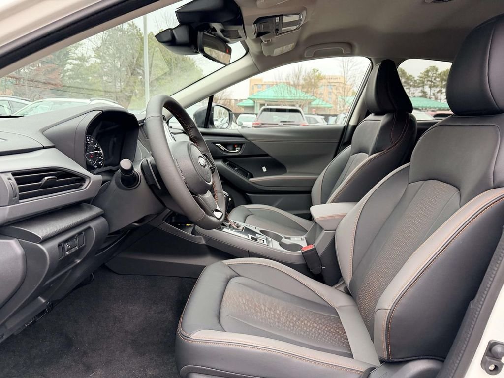 New 2026 CRYSTAL WHITE PEARL Subaru Limited image 16