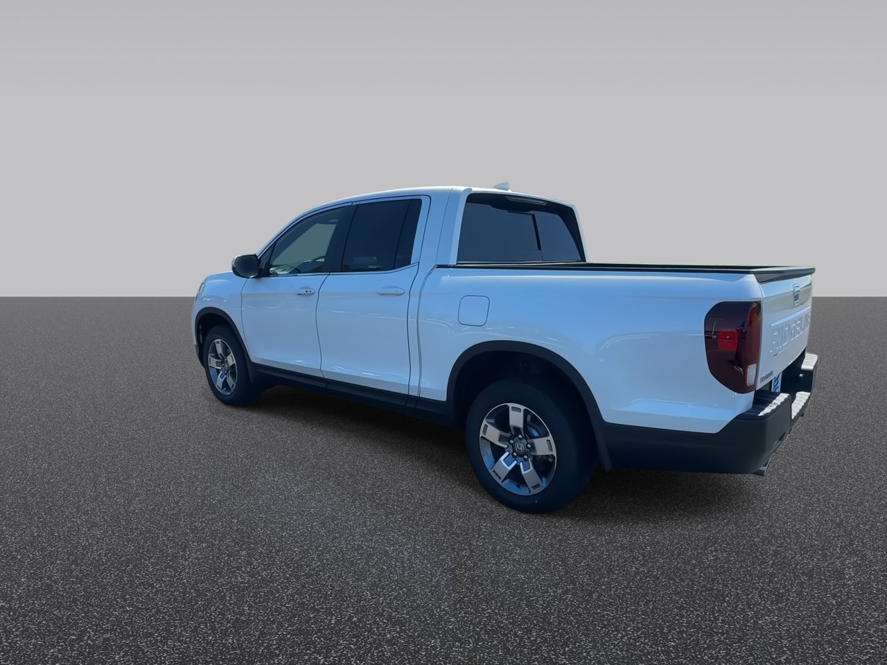 New 2026 Platinum White Pearl Honda RTL AWD image 6