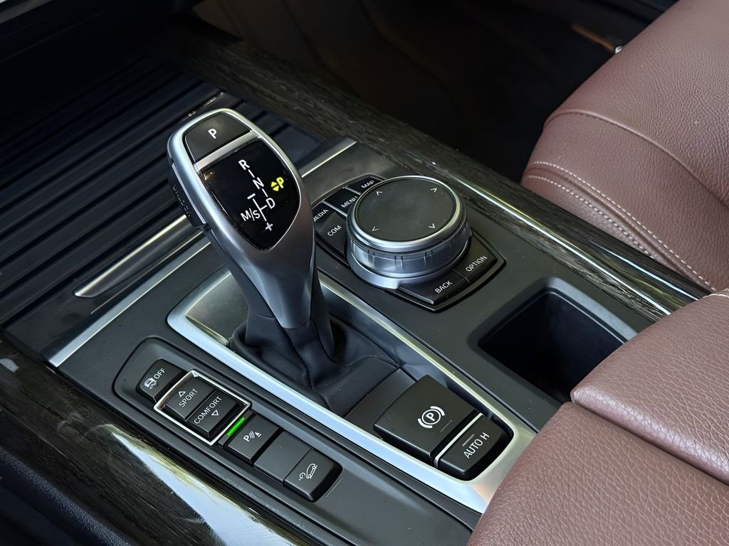 Used 2018 Blue BMW xDrive35i image 19