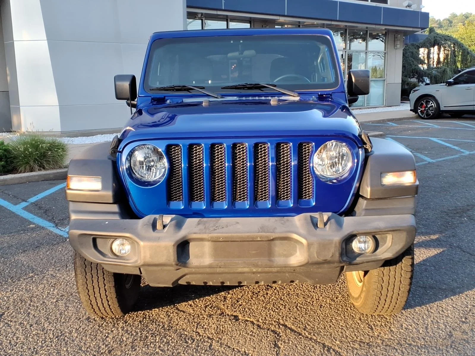 Used 2020 Ocean Blue Metallic Clear Coat Jeep Sport S image 2