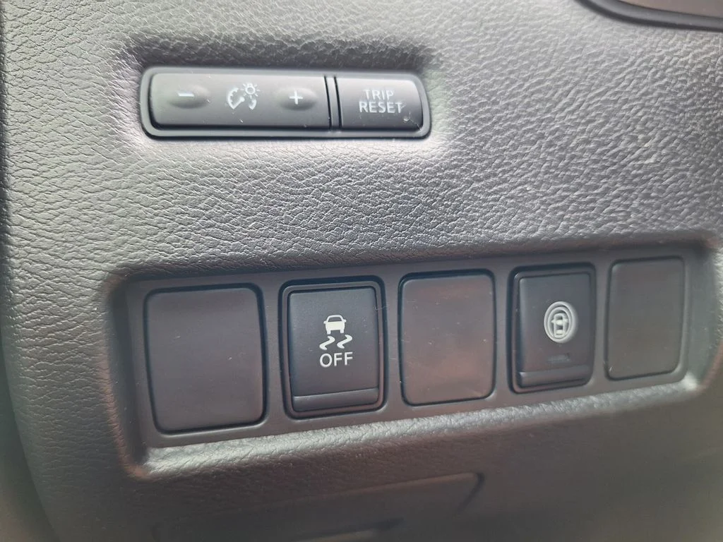 Certified Used 2024 White Nissan SV image 12