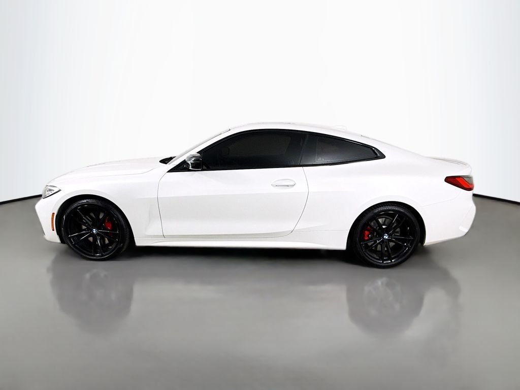 Used 2021 White BMW M440i xDrive image 4
