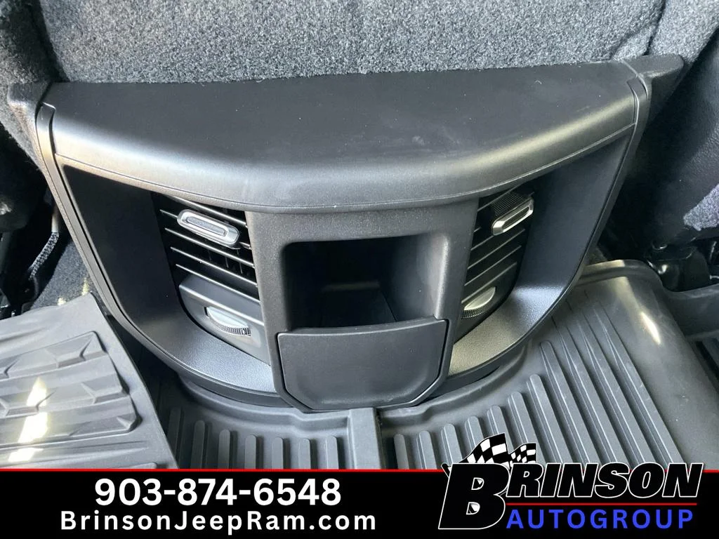 New 2026 Granite Crystal Metallic Clearcoat Ram Tradesman image 8