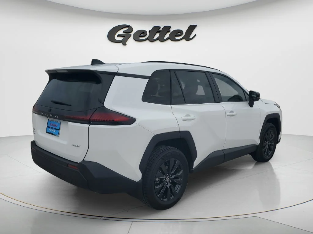 Used 2026 Ice Cap Toyota LE image 5