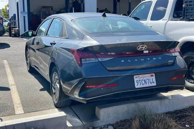 Used 2025 Gray Hyundai Blue image 6