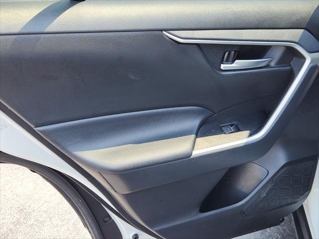 Certified Used 2025 ICE CAP Toyota  image 21