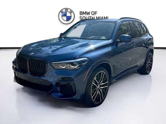 Used 2022 Blue BMW xDrive40i image 3