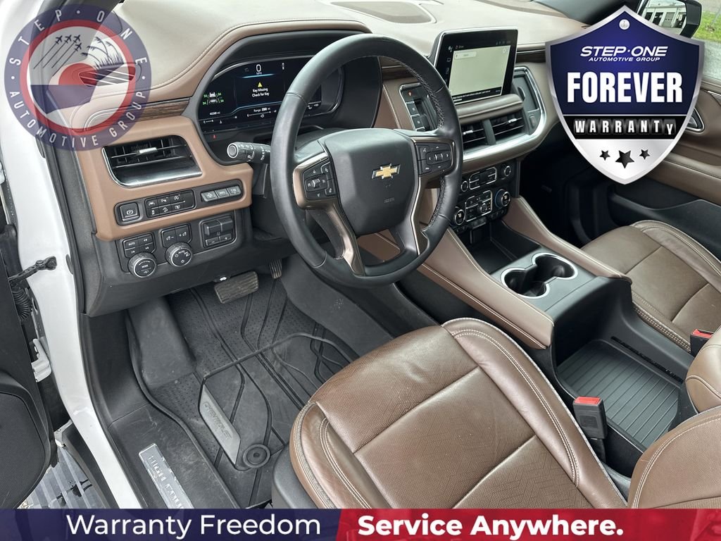 Used 2024 Beige Chevrolet High Country image 15