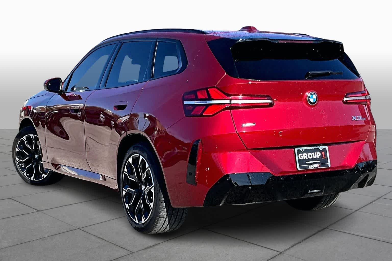 Used 2026 Vegas Red Metallic BMW 30 xDrive image 9
