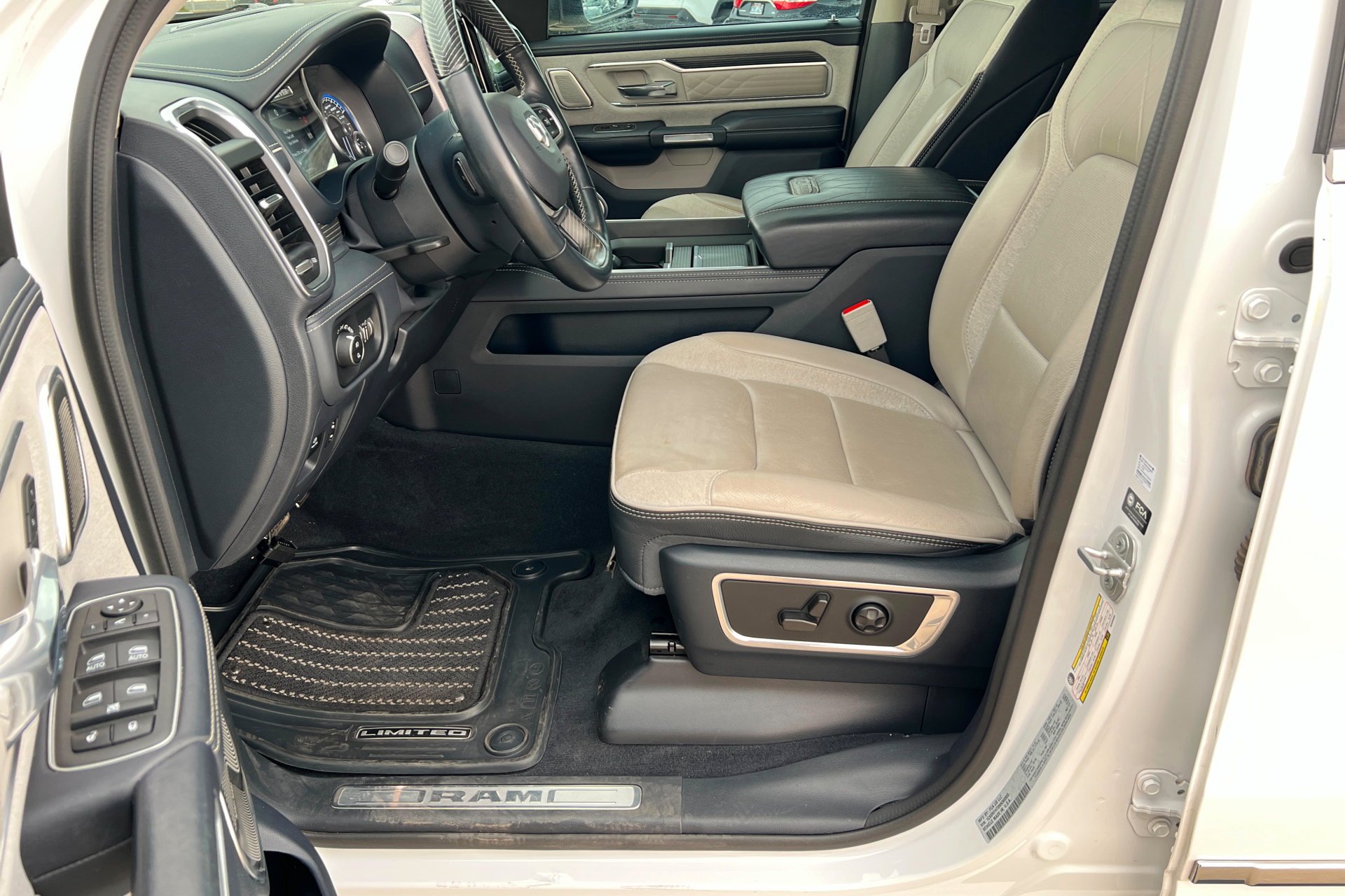 Used 2022 Bright White Clearcoat Ram Limited image 18