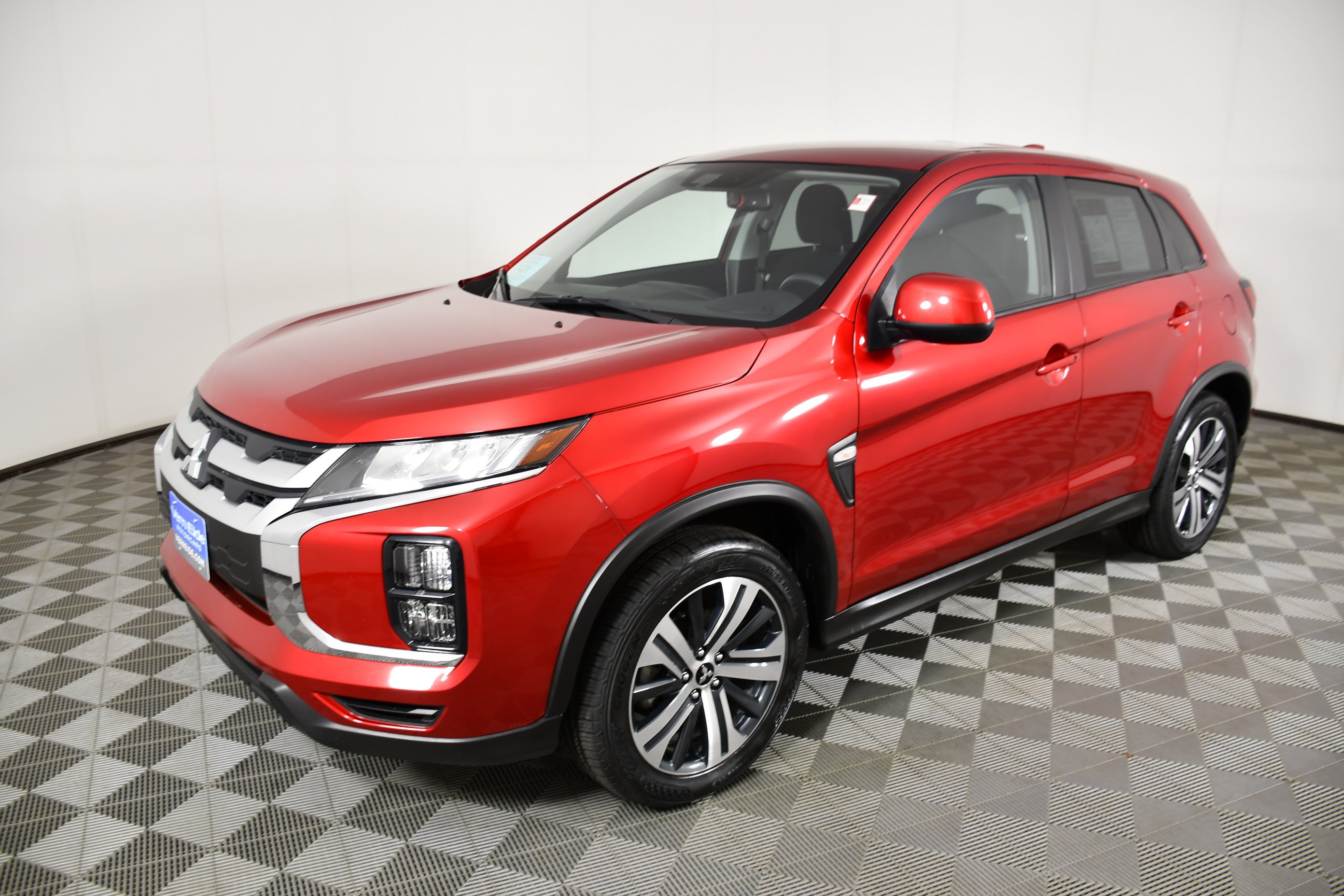 Certified Used 2024 Black Mitsubishi ES image 10