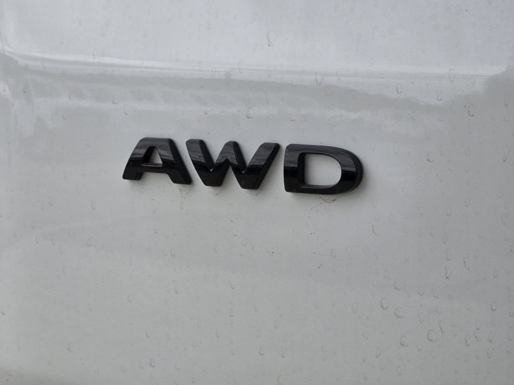 New 2026 Oxford White Ford XL image 28